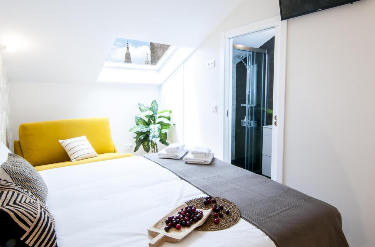 Apartment With Views Of The Cathedral サンティアゴ・デ・コンポステーラ エクステリア 写真